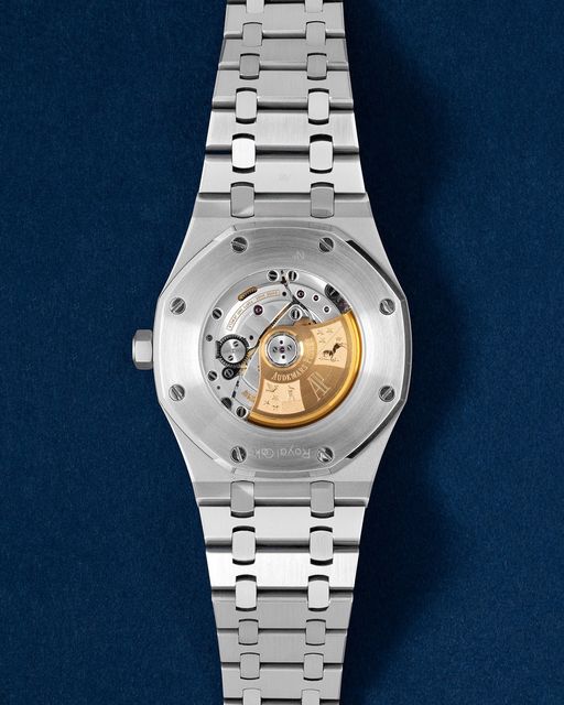 Audemars Piguet Royal Oak 15400ST.OO.1220ST.03 Image 2
